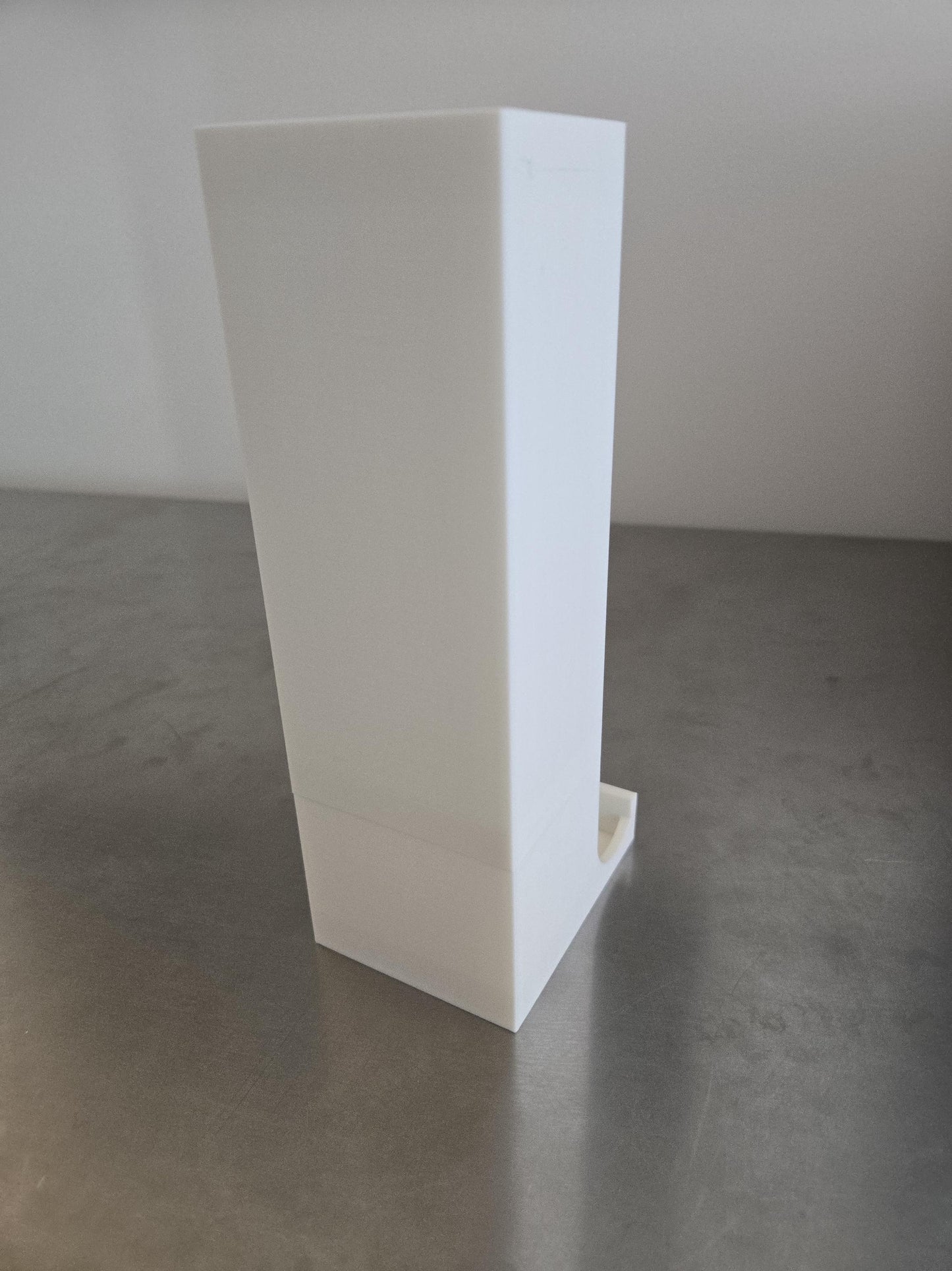 SpoolMate Tower – Keeps Your Thread Organized and Ready to Use