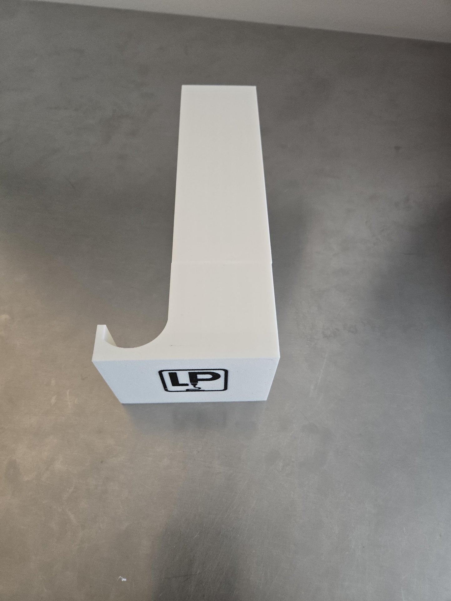 SpoolMate Tower – Keeps Your Thread Organized and Ready to Use