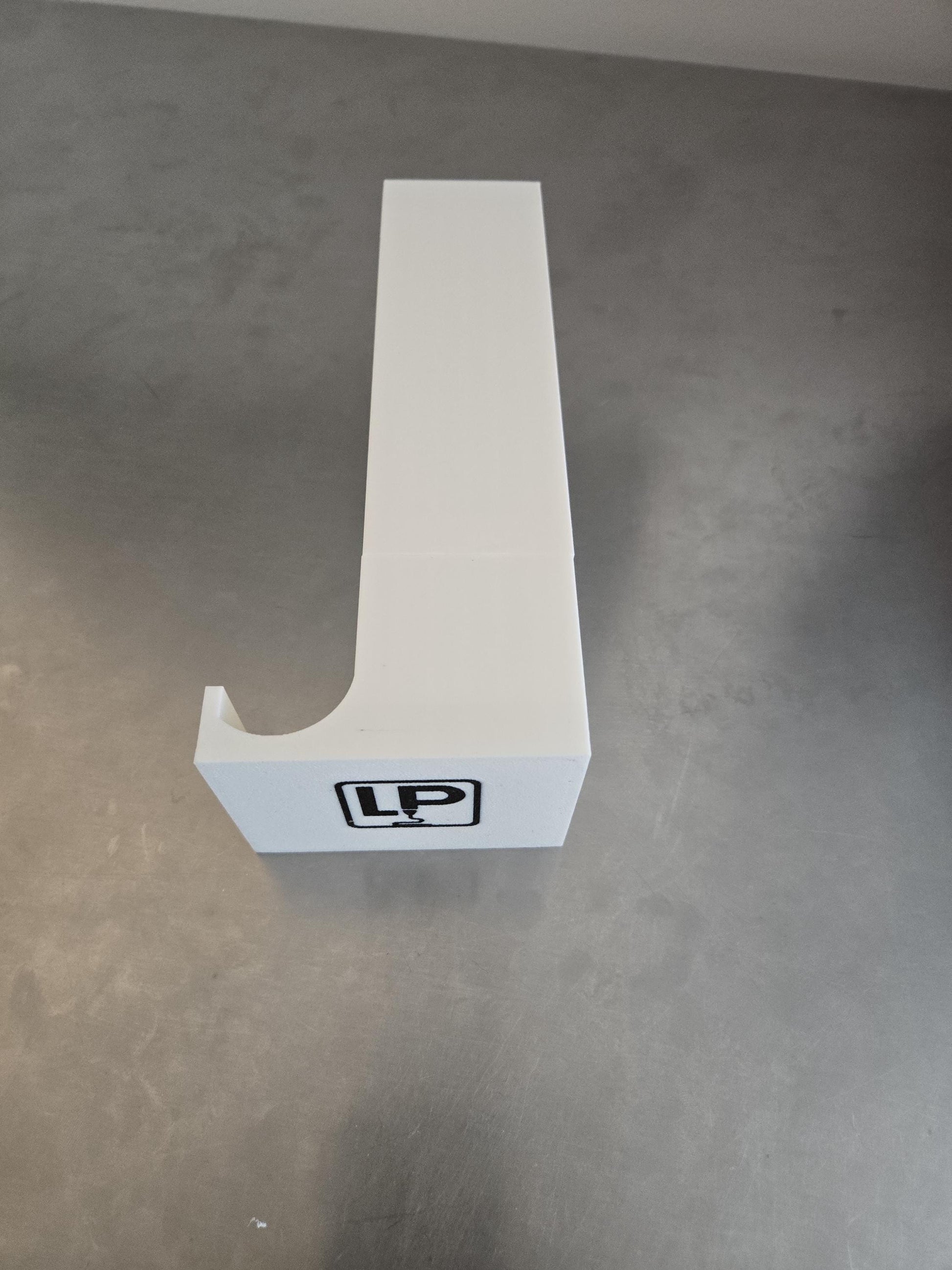 SpoolMate Tower – Keeps Your Thread Organized and Ready to Use