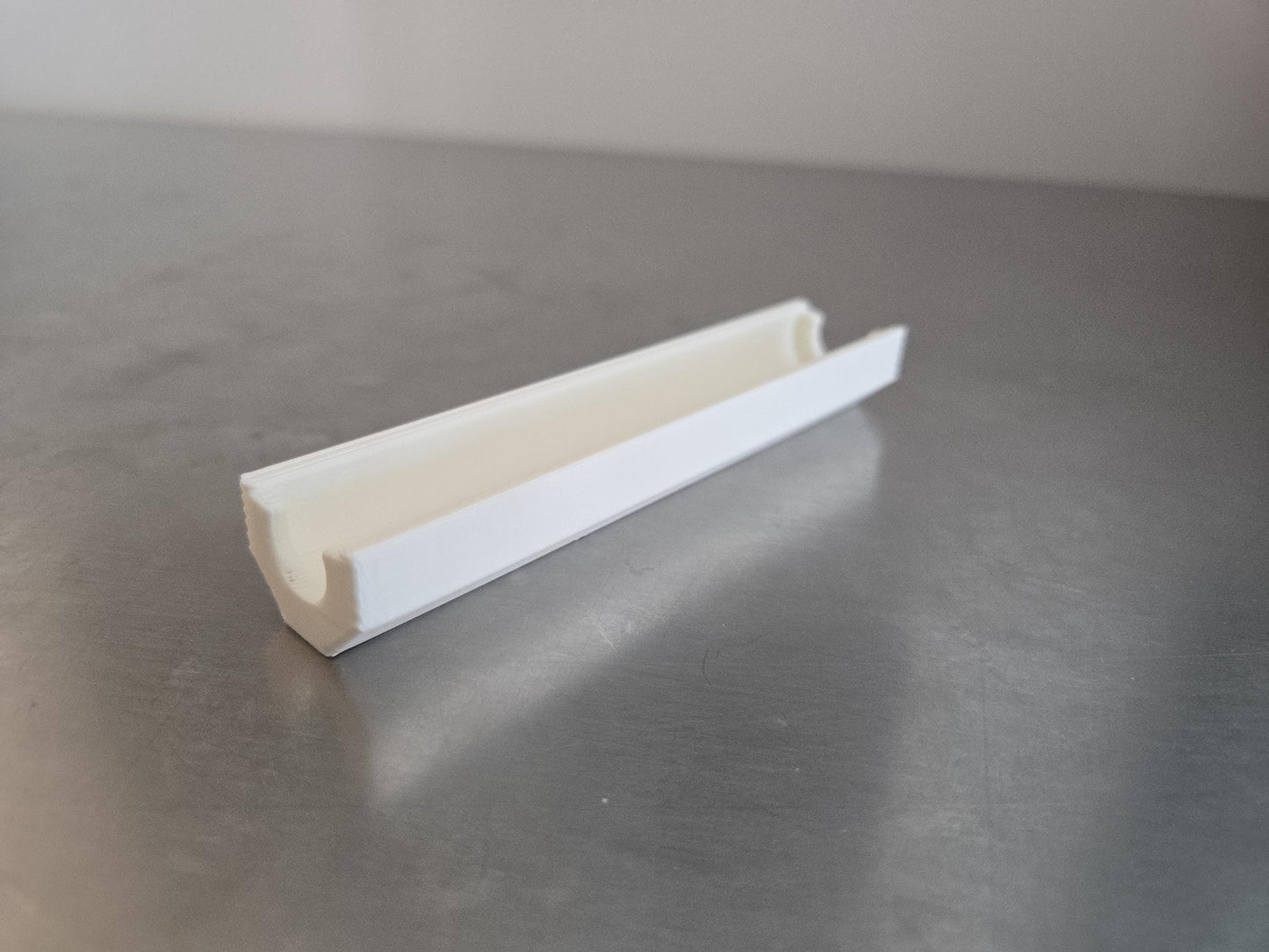 3D Printed TPU Bobbin Holder: Class 15/66 Sewing Organizer