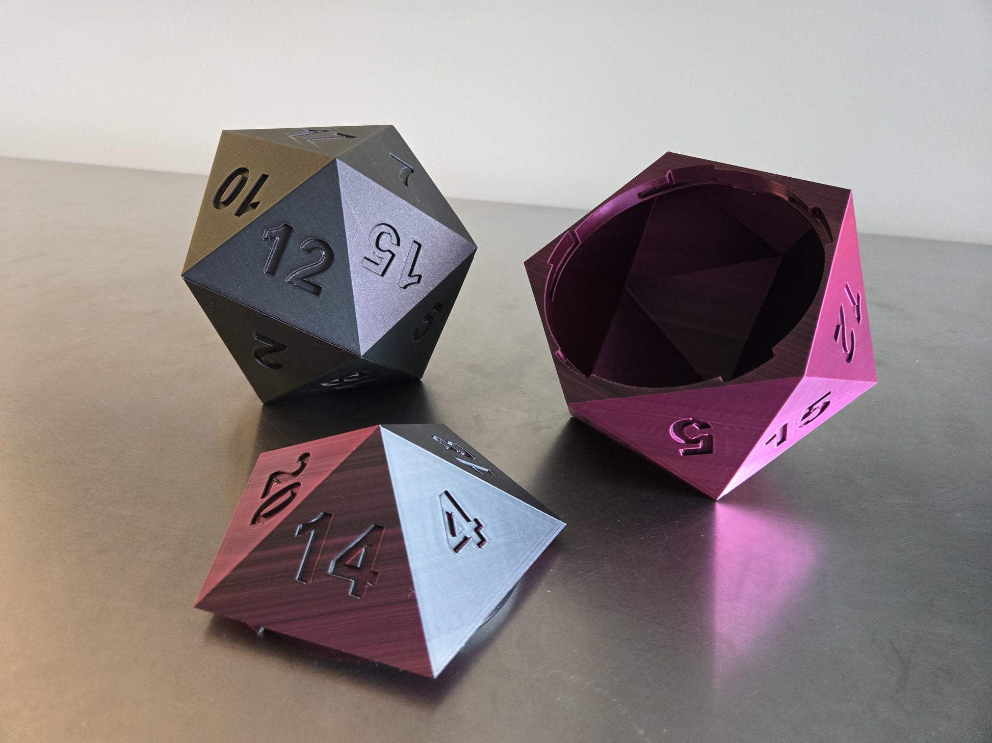 Large D20 Dice Storage Vault – PLA 3D Printed, 120mm RPG Gaming Box