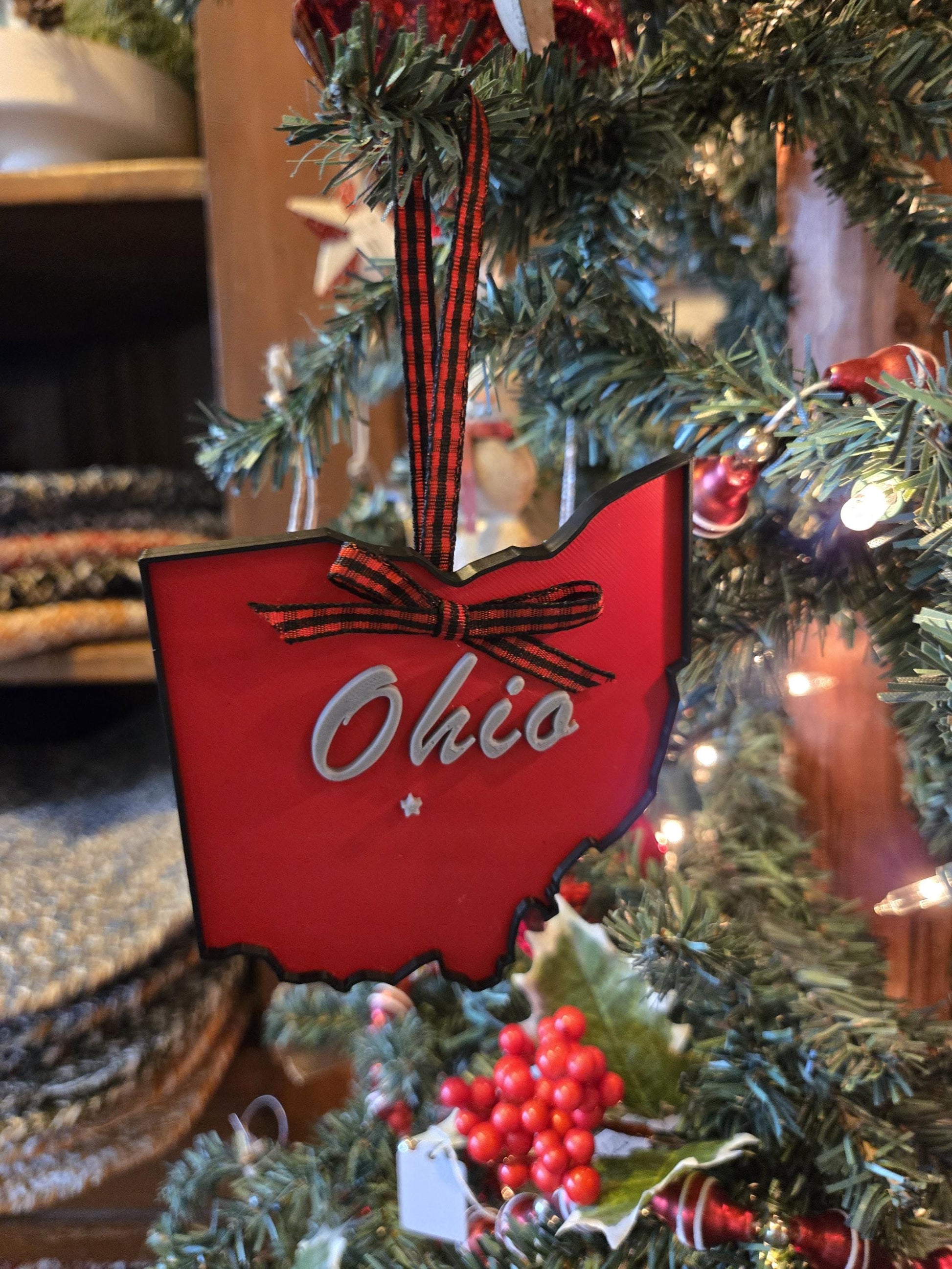 Ohio State Christmas Ornament – 3D Printed Holiday Décor – Handmade Ohio Gift